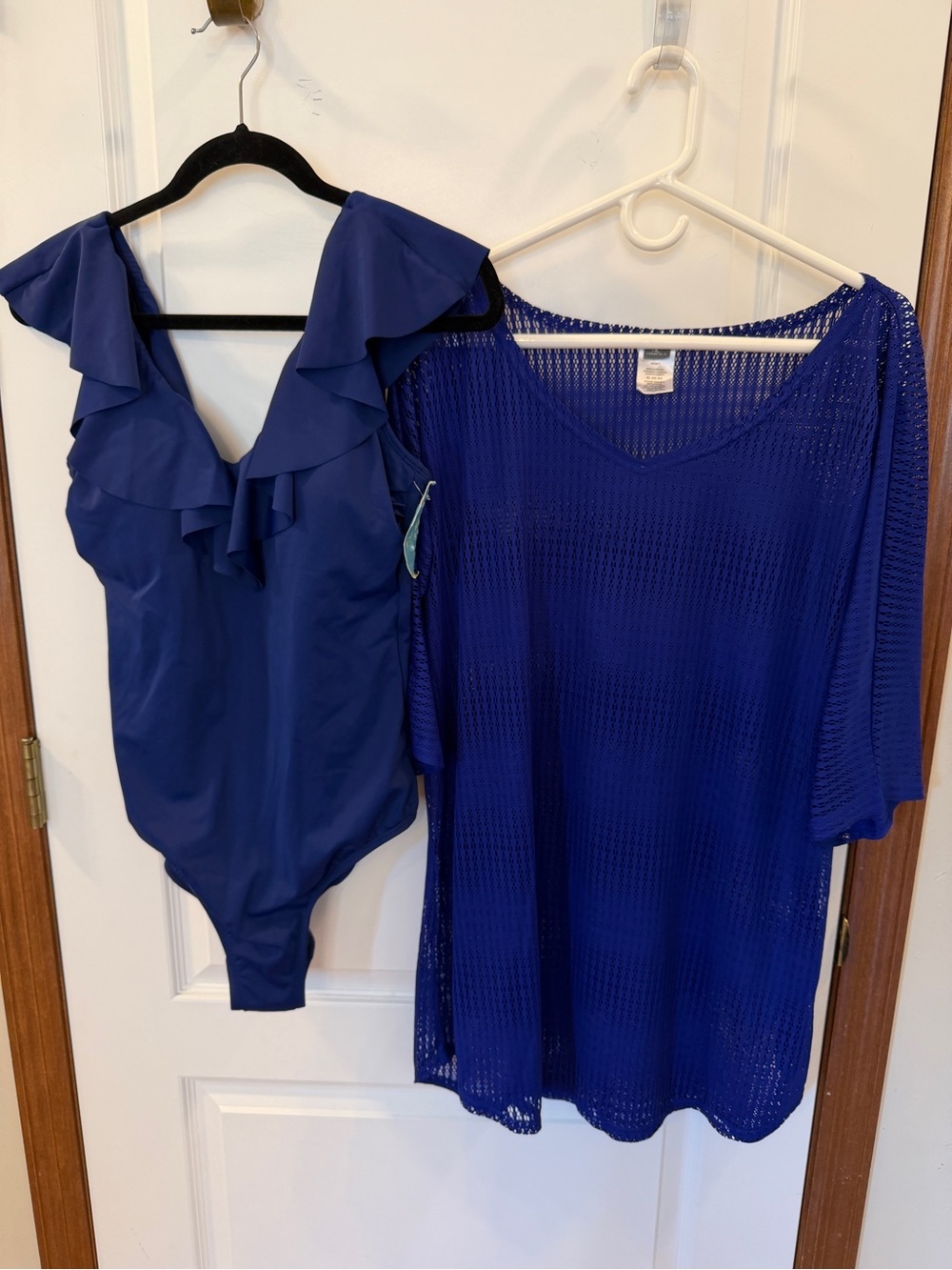 SET! Navy Bal Harbor Swimsuit NWT! + O’Neill Royal Mesh Cover-Up